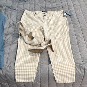 Tommy Hilfiger Beige Gingham Women's Chinos and matching shoes